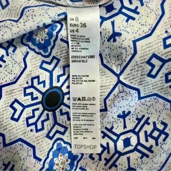 TOPSHOP Satin Culottes, Blue geometric pattern, zipper in back, EUC Size 4 - Picture 5 of 5